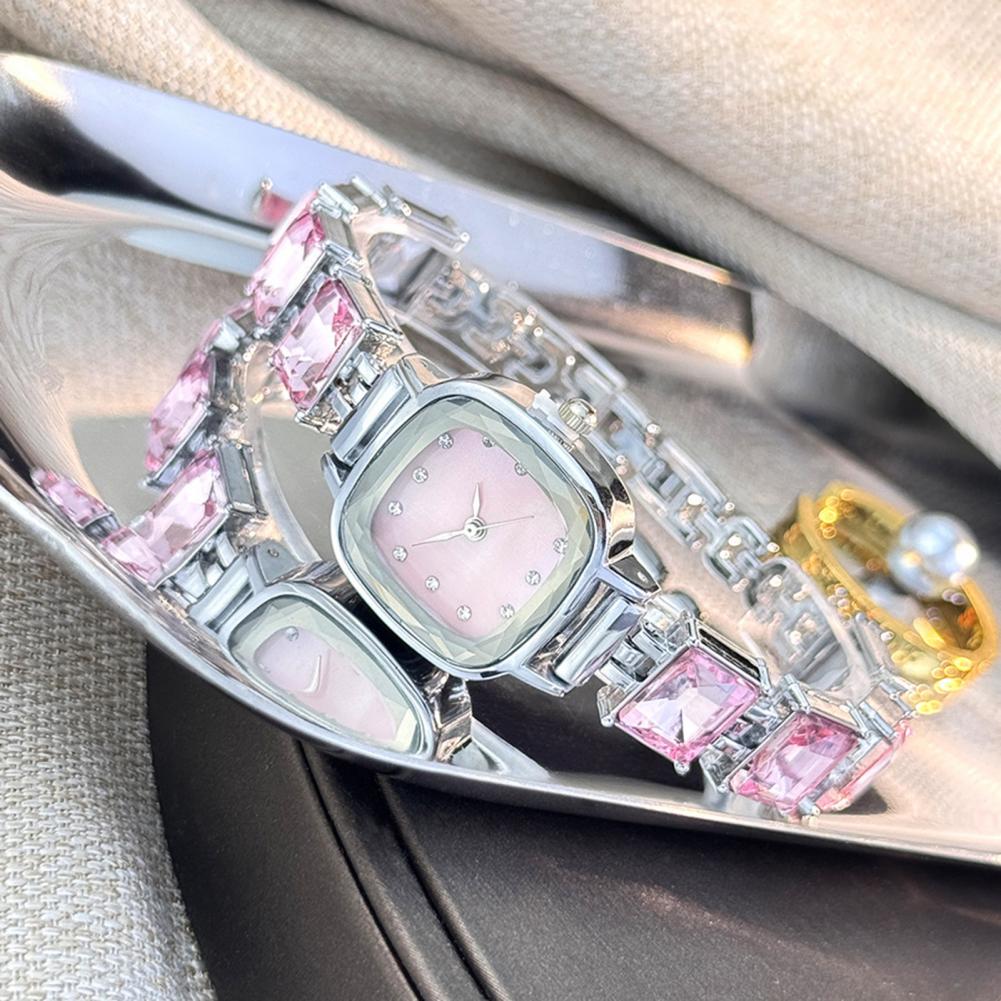 ساعة يد نسائية بسوار لامع وقرص - مراجعة Ladies Luxury Watch وسعره