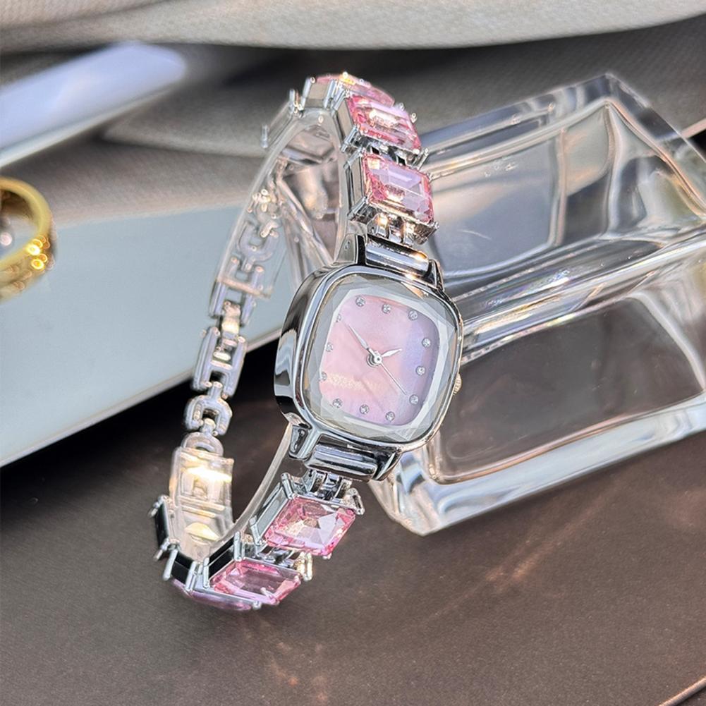 ساعة يد نسائية بسوار لامع وقرص - مراجعة Ladies Luxury Watch وسعره