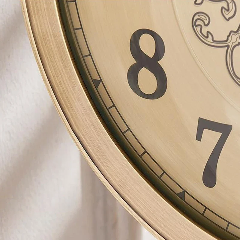 ساعة حائط مزدوجة الوجه لغرفة ا - مراجعة Luxury Watch Europe وسعره