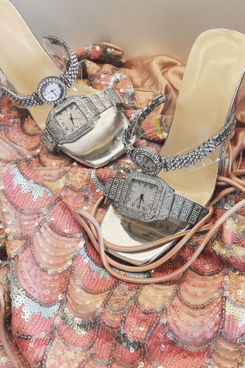 تصميم أصلي ساعة كريستال بكعب ع - مراجعة Luxury Women'S Watch وسعره