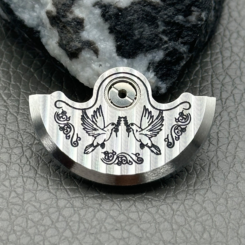120 نمطًا من دوارات NH35 الأوت - مراجعة Exhibition Caseback وسعره